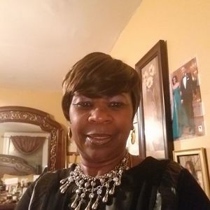 Meet your Posher, Velda